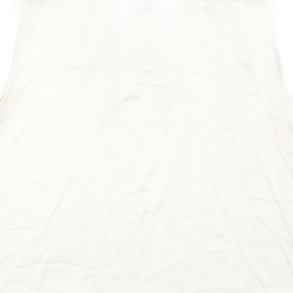 Country Casuals Womens Ivory Polyester Basic Blouse Size S Round Neck