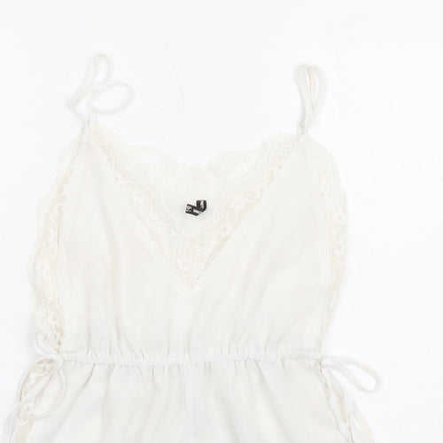 PRETTYLITTLETHING Womens White Polyester Playsuit One-Piece Size 6 Pullover