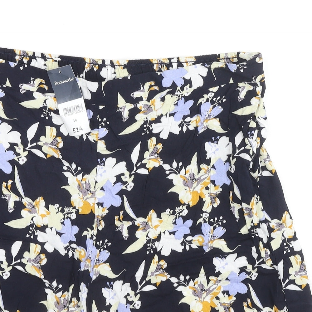 Bonmarché Womens Black Floral Viscose Basic Shorts Size 16 L8 in Regular Pull On