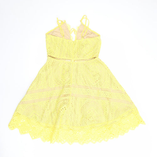 PRETTYLITTLETHING Womens Yellow Geometric Polyester Fit & Flare Size 8 V-Neck Zip
