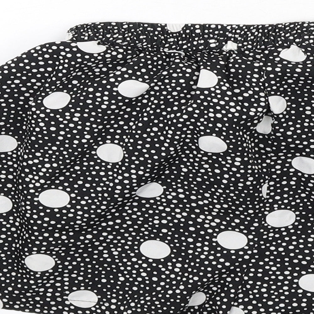 Boohoo Womens Black Polka Dot Polyester Bermuda Shorts Size 6 Regular Pull On