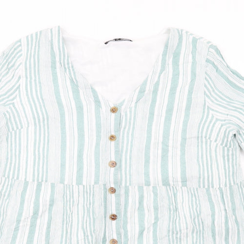 In the Style Womens Green Striped Polyester Basic Button-Up Size 14 V-Neck