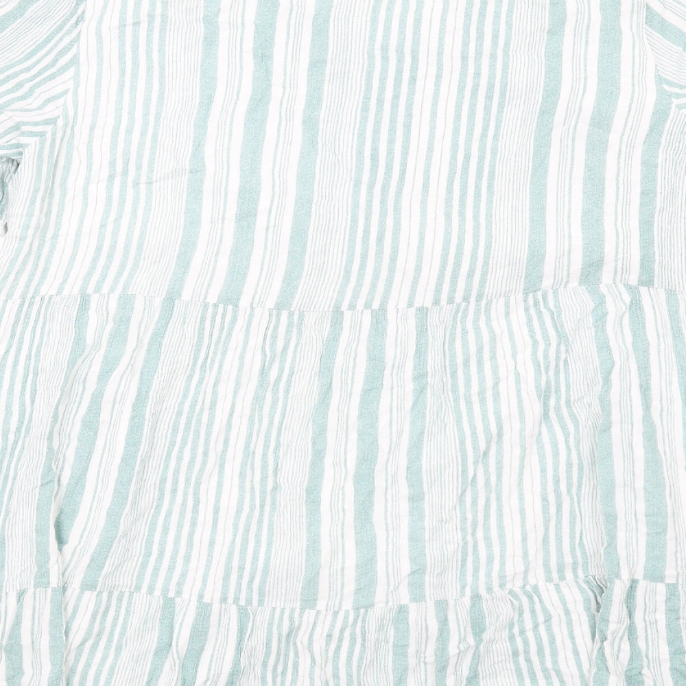 In the Style Womens Green Striped Polyester Basic Button-Up Size 14 V-Neck