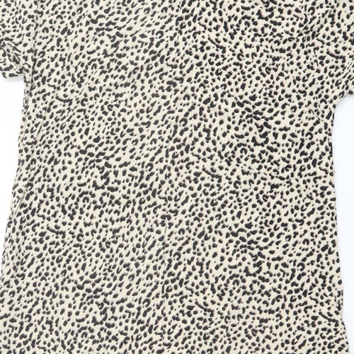 H&M Womens Beige Animal Print Viscose Basic T-Shirt Size 8 Crew Neck