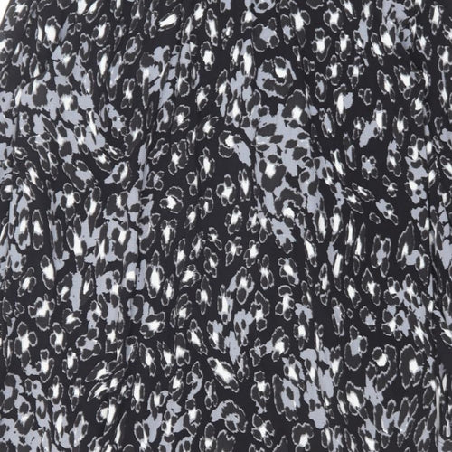 Marks and Spencer Womens Black Geometric Viscose Shift Size 14 V-Neck Pullover