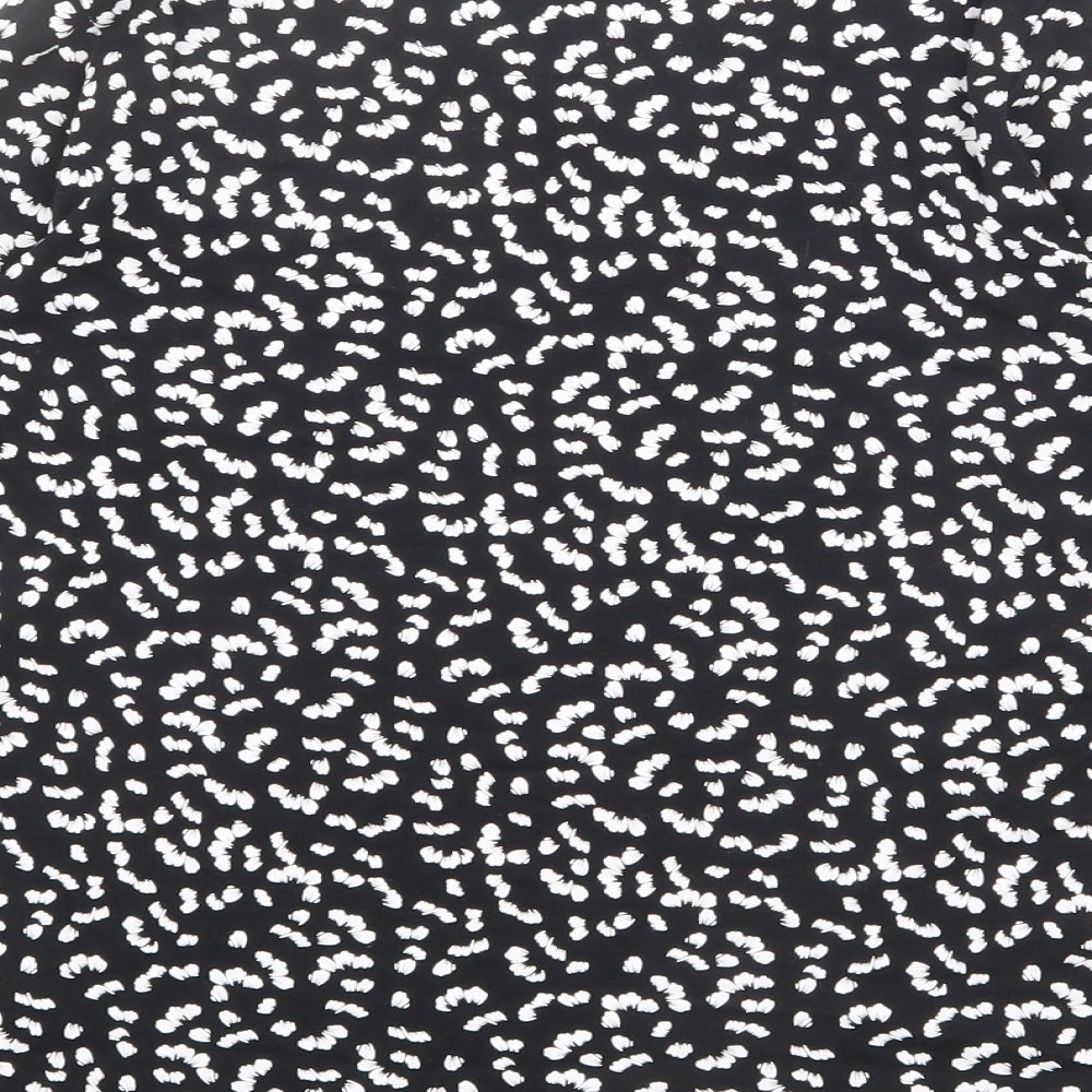 Marks and Spencer Womens Black Geometric 100% Cotton Basic T-Shirt Size 16 Round Neck