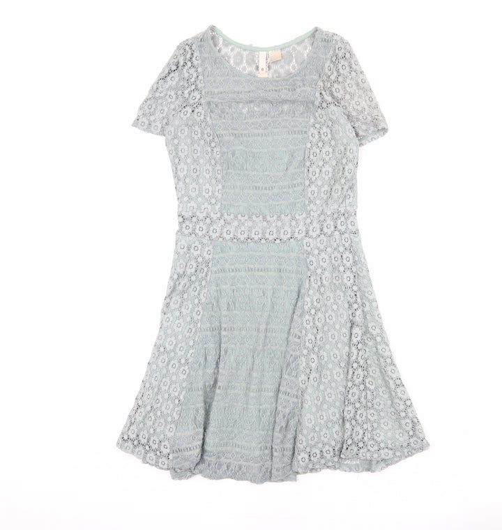 Divided by H&M Womens Blue Floral Polyamide Trapeze & Swing Size 8 Round Neck Pullover