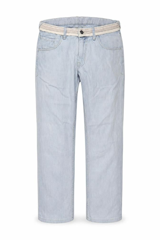 Front view of Lab men’s blue cotton straight jeans, size 32, in, 27-inch leg regular zip