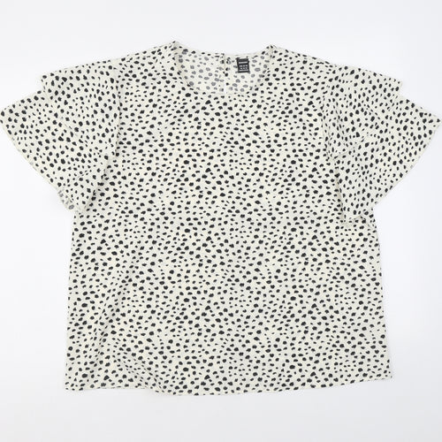 Gomorn Womens White Geometric Polyester Basic T-Shirt Size XL Round Neck