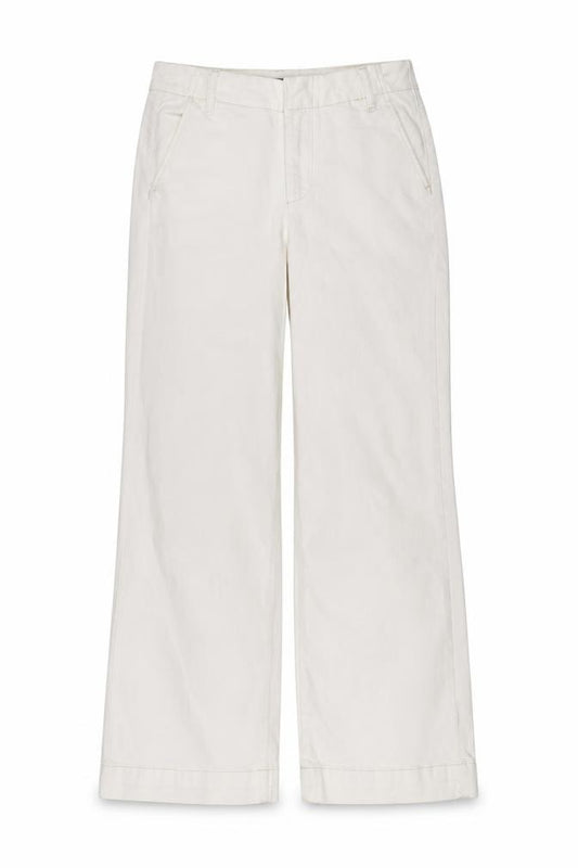 Front view of Zara women’s ivory cotton bootcut jeans, size UK 6, 25-inch leg regular button