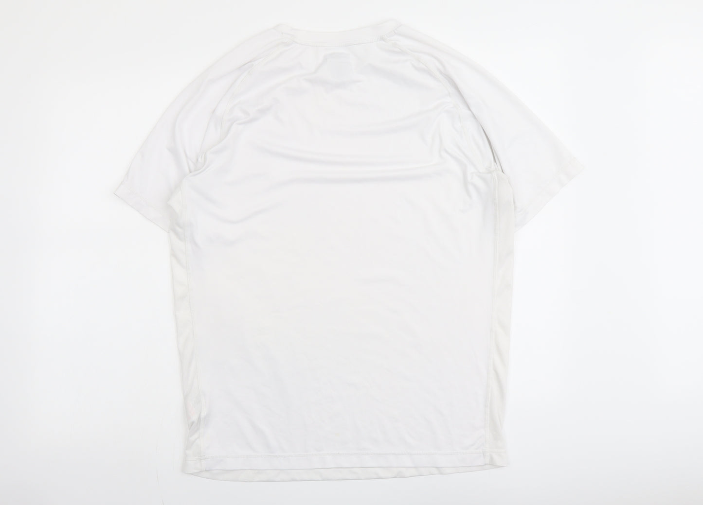 Umbro Mens White Polyester T-Shirt Size 2XL Round Neck - Logo