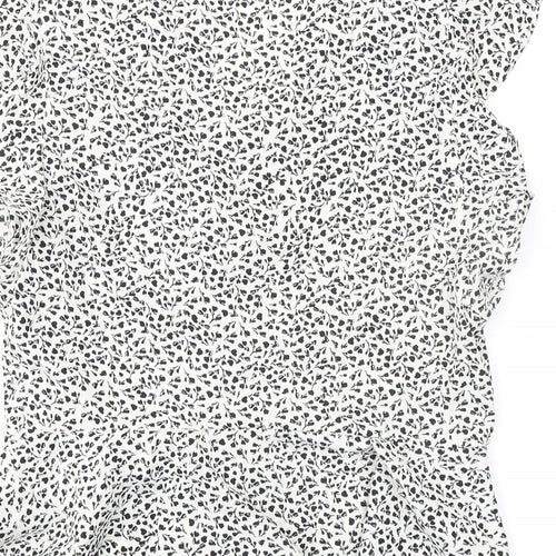 New Look Womens Ivory Floral Polyester Basic T-Shirt Size 12 V-Neck - Ruffle Detail