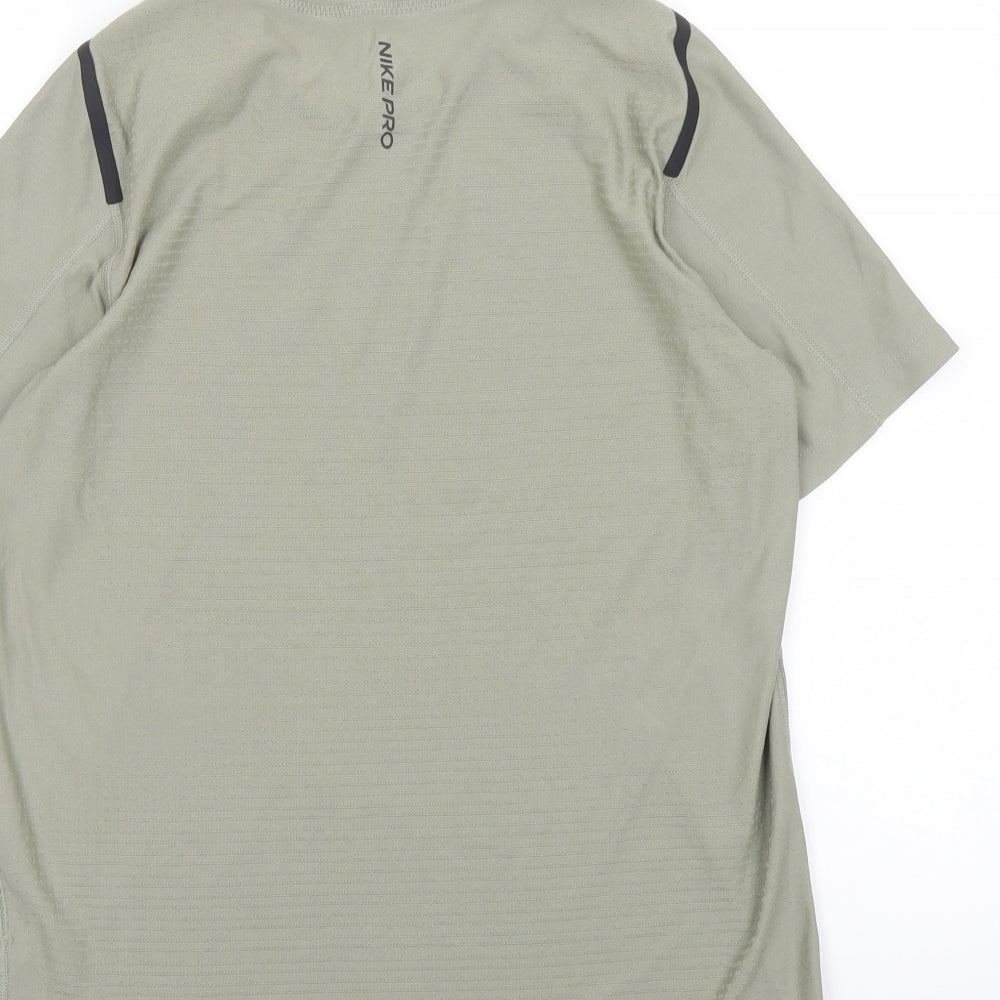 Nike Mens Green Polyester Basic T-Shirt Size S Round Neck Pullover
