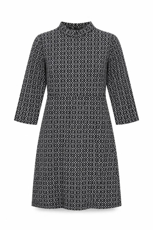 Front view of Zuiki women’s black geometric polyester a-line, size M, mock neck pullover