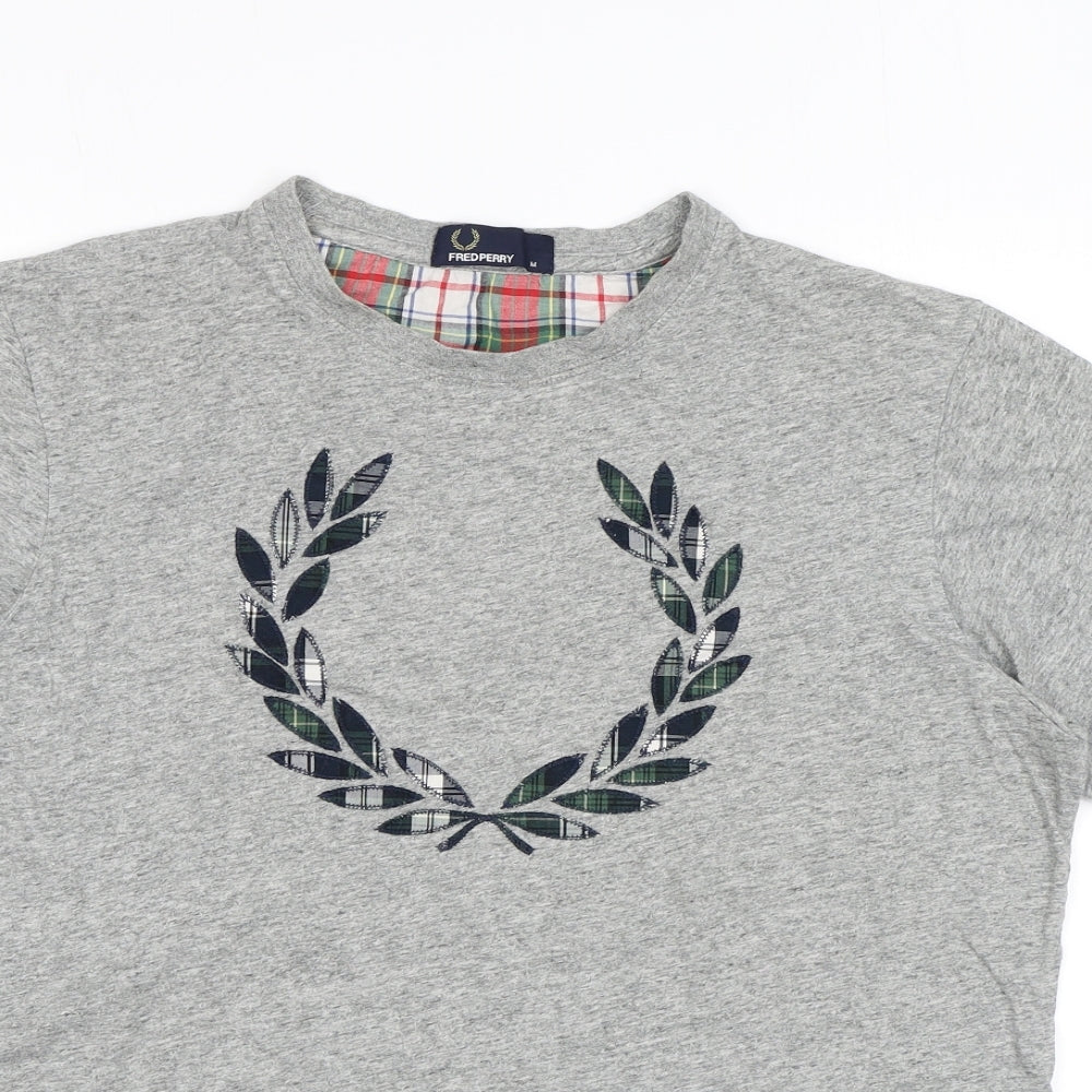 Fred Perry Mens Grey Cotton T-Shirt Size M Crew Neck