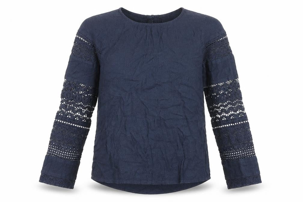 Front view of Vero Moda women’s blue viscose basic blouse, size XS, round neck