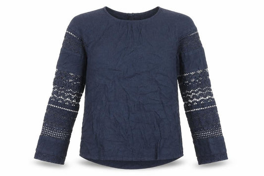 Front view of Vero Moda women’s blue viscose basic blouse, size XS, round neck