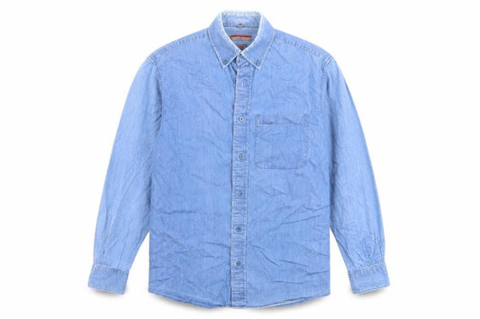 Front view of Lee men’s blue cotton button-up, size 15, collared button