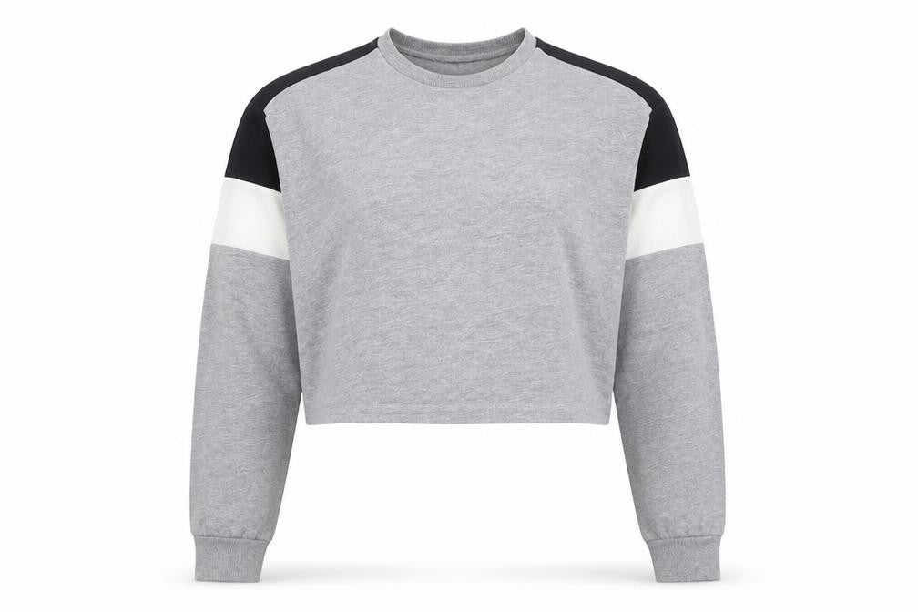 Front view of Divided by H&M women’s grey cotton basic t-shirt, size XS, crew neck - cropped