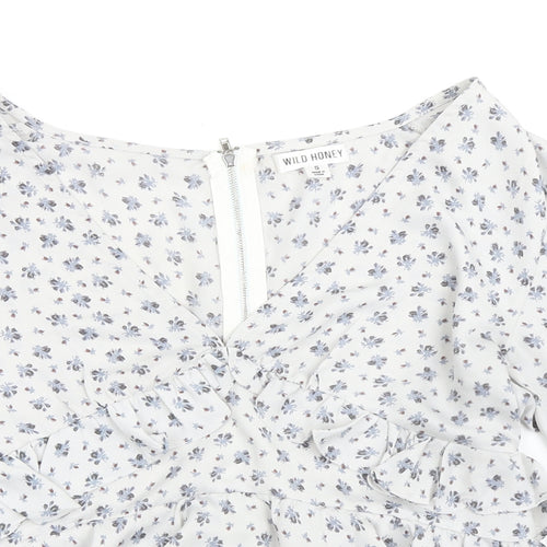 Wild Honey Womens Grey Floral Polyester Basic Blouse Size S V-Neck - Ruffles