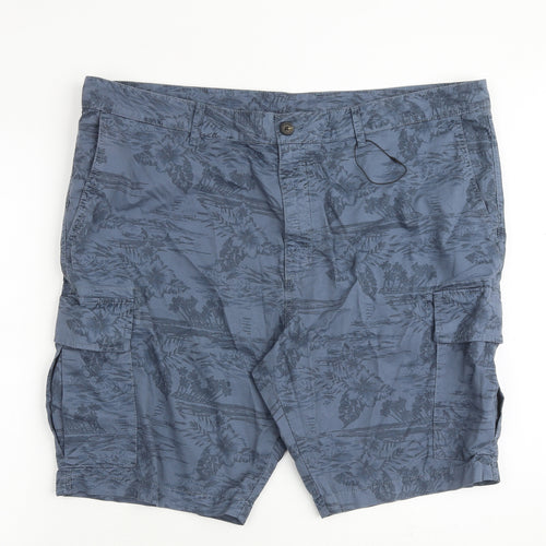 Marks and Spencer Mens Blue Floral Cotton Cargo Shorts Size 44 in L8 in Regular Zip