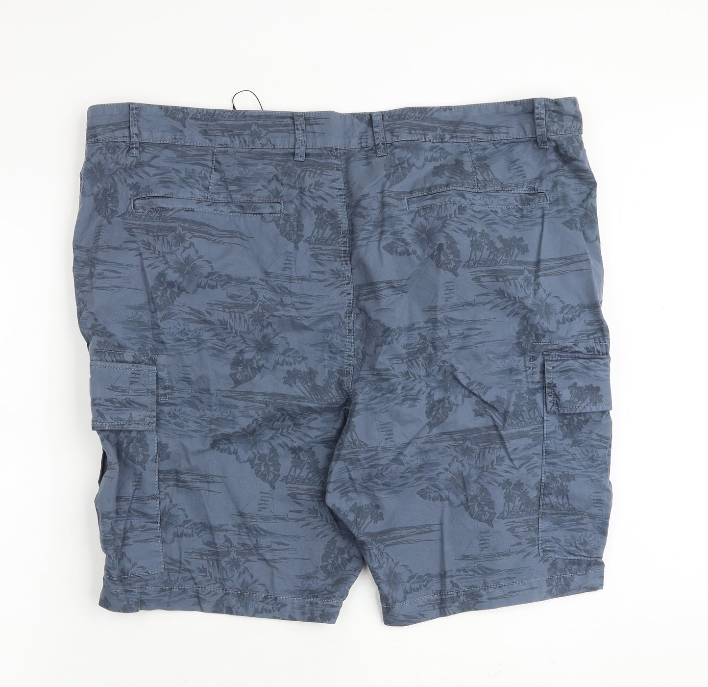 Marks and Spencer Mens Blue Floral Cotton Cargo Shorts Size 44 in L8 in Regular Zip