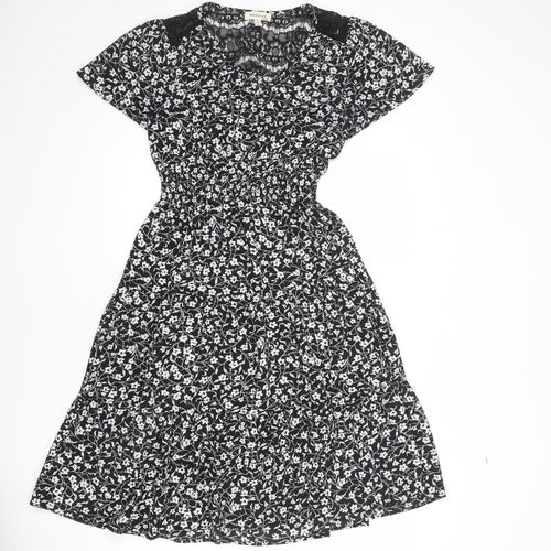 Monteau Womens Black Floral Polyester A-Line Size M V-Neck Pullover - Lace Detail