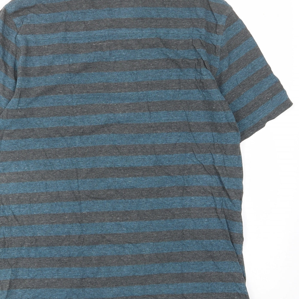 Gap Mens Blue Striped Cotton T-Shirt Size M Crew Neck