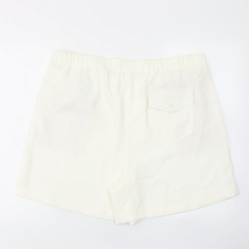Marks and Spencer Womens Ivory Polyester Bermuda Shorts Size 20 L7 in Regular Pull On - Pockets, Elastic waist
