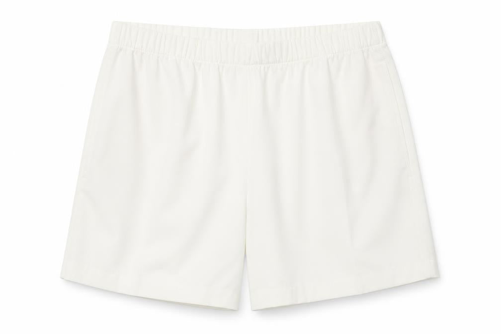 Marks and Spencer Womens Ivory Polyester Bermuda Shorts Size 20 L8 in Regular Pull On - Pockets, Elastic waist