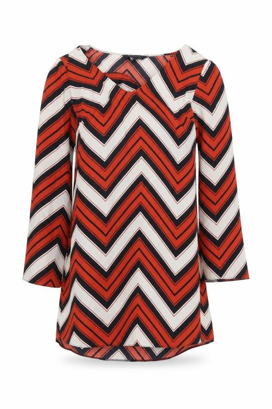 Front view of New Look women’s multicoloured geometric polyester a-line, size UK 8, v-neck pullover