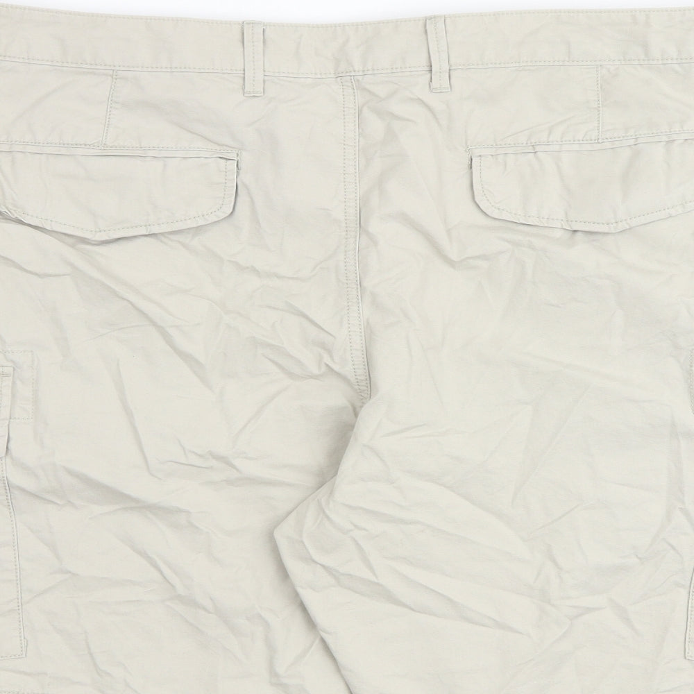 Marks and Spencer Mens Beige Cotton Cargo Shorts Size 44 in L10 in Regular Zip