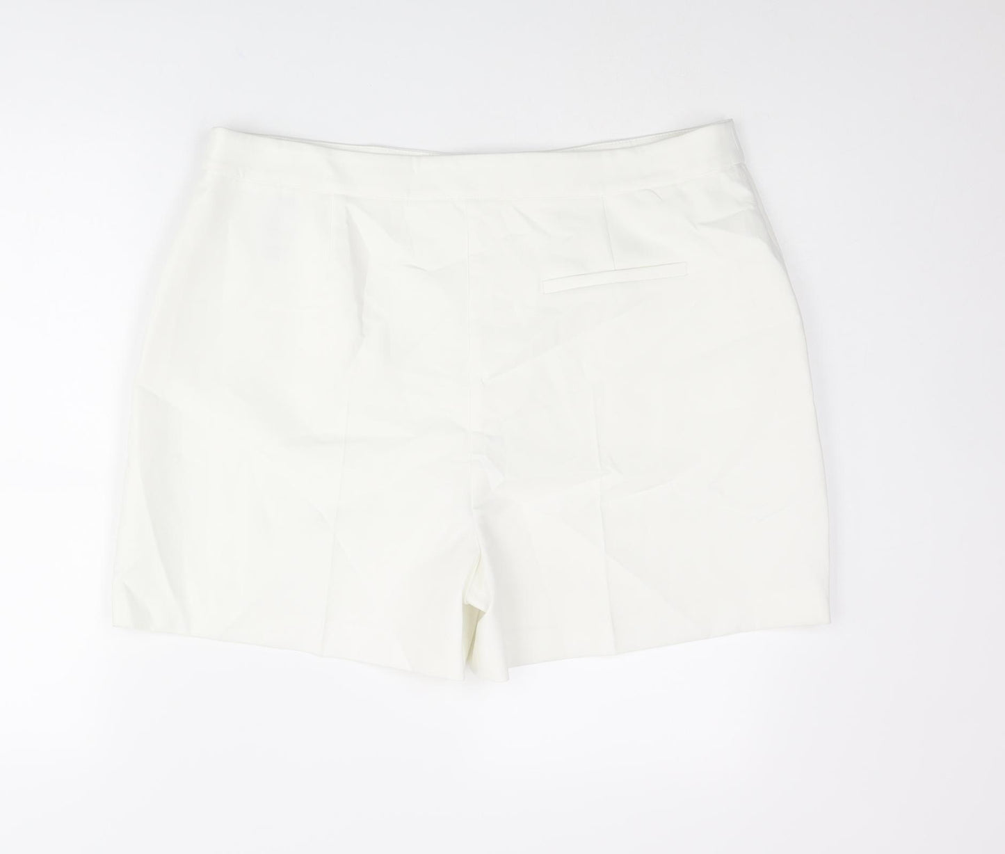 Marks and Spencer Womens White Polyester Basic Shorts Size 18 L5 in Regular Zip