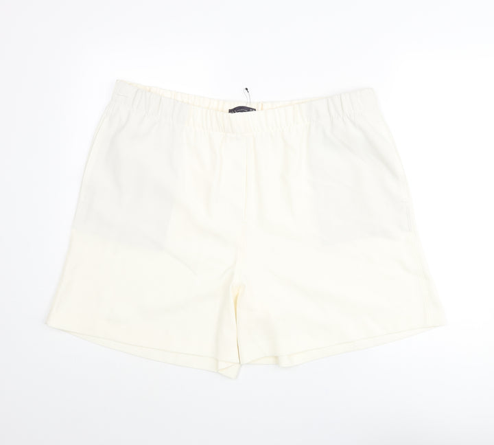 Marks and Spencer Womens Ivory Polyester Basic Shorts Size 20 L6 in Regular Pull On