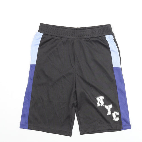 Marks and Spencer Boys Green Polyester Sweat Shorts Size 8-9 Years L9 in Regular - NYC Taped Side