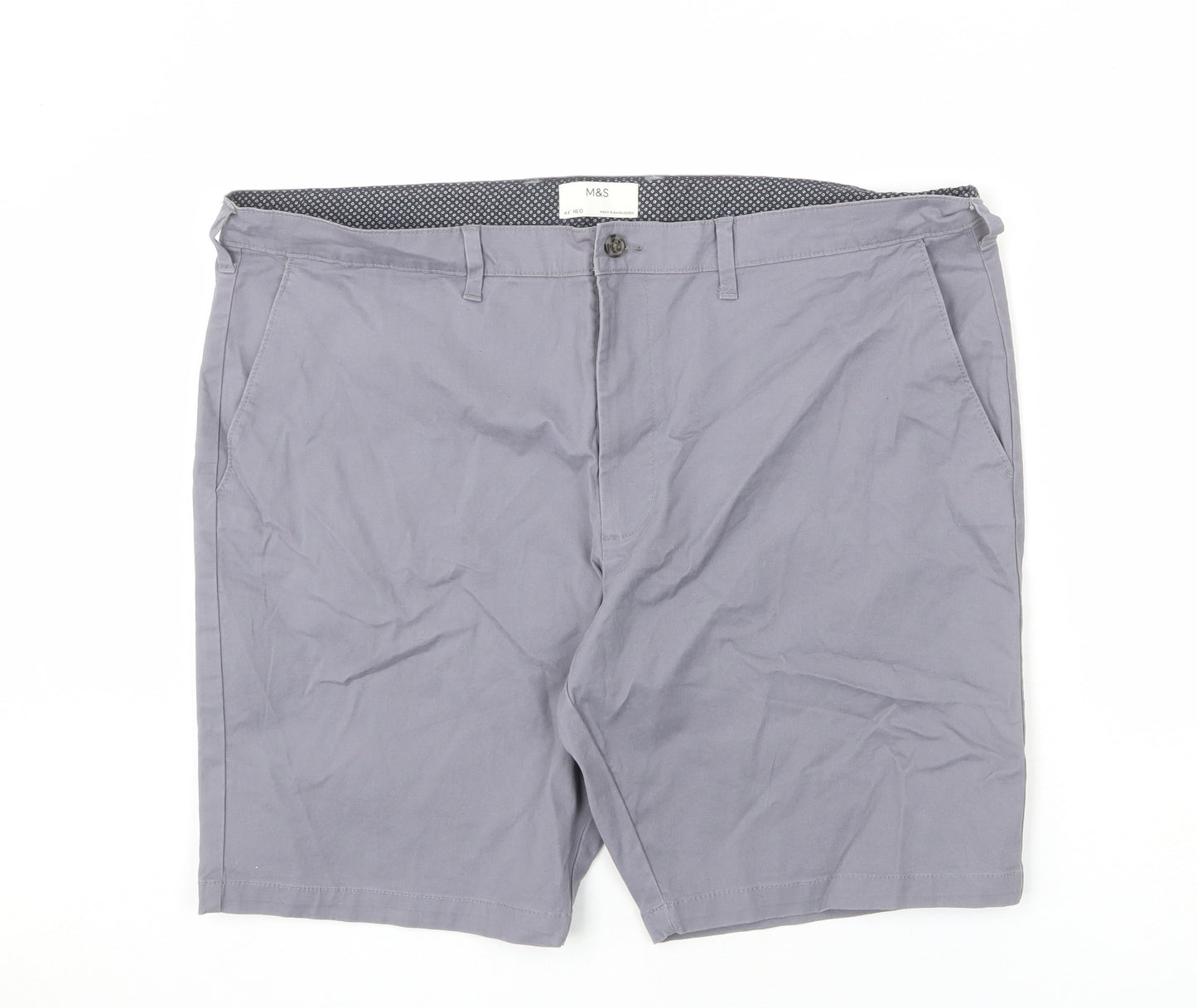 Marks and Spencer Mens Grey Cotton Chino Shorts Size 44 in L9 in Regular Zip