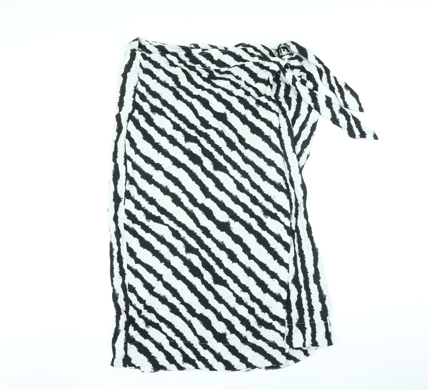 Marks and Spencer Womens Black Geometric Viscose Wrap Skirt Size 18 Tie