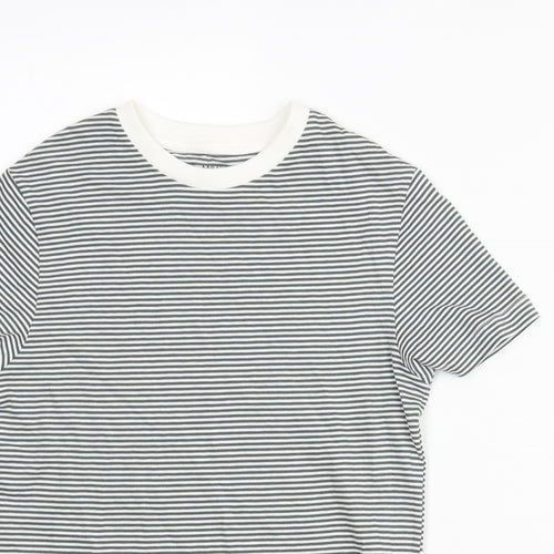 Marks and Spencer Boys Grey Striped Cotton Basic T-Shirt Size 6-7 Years Crew Neck Pullover