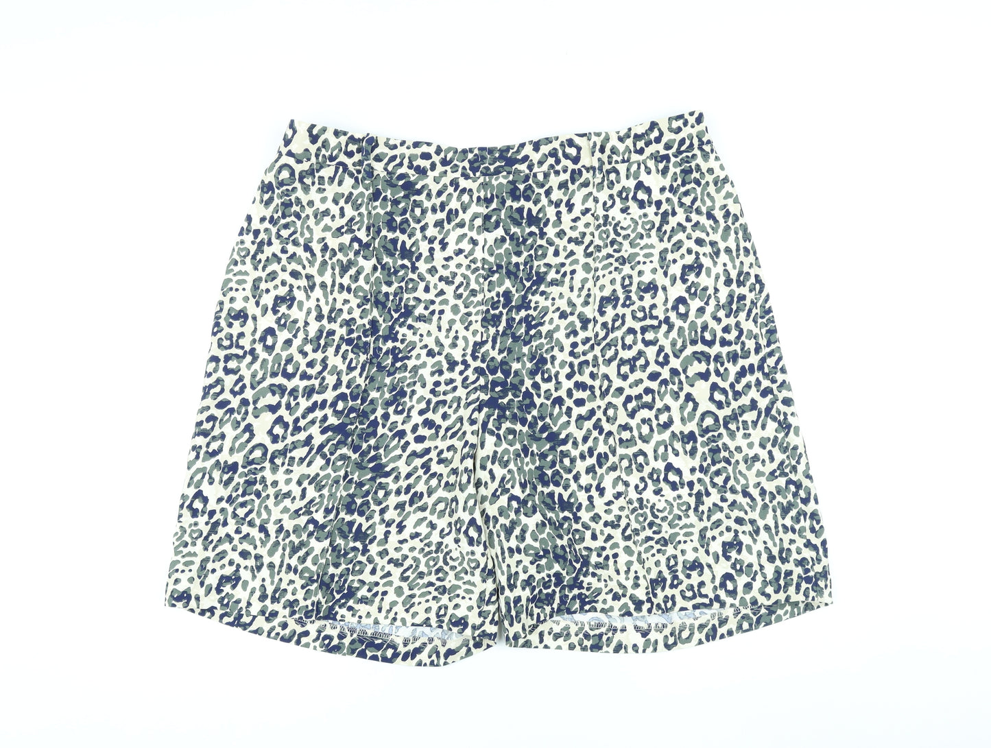 Marks and Spencer Womens Green Animal Print Polyester Basic Shorts Size 20 in L7 in Regular Pull On - Leopard Print