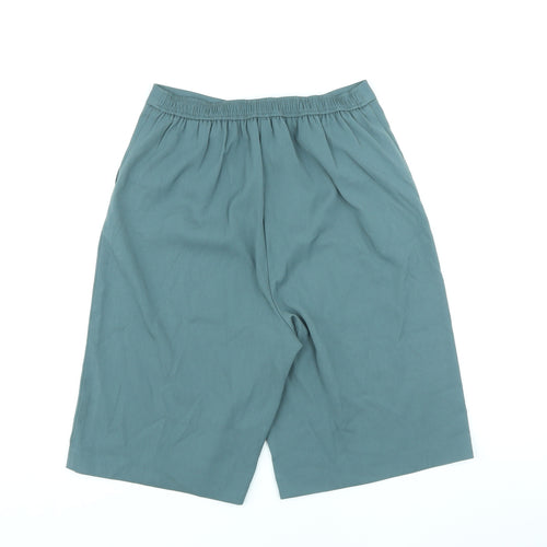 Marks and Spencer Womens Green Polyester Paperbag Shorts Size 6 L9 in Regular Zip