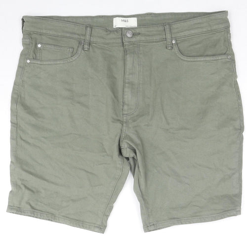Marks and Spencer Mens Green Cotton Bermuda Shorts Size 40 in L9 in Regular Zip