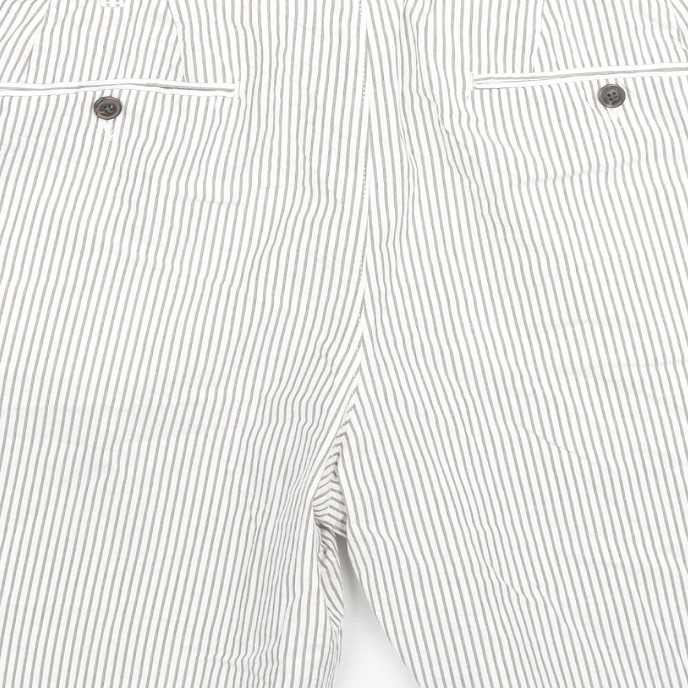 Marks and Spencer Mens Beige Striped Cotton Chino Shorts Size 42 in L9 in Regular Zip - Belt Included