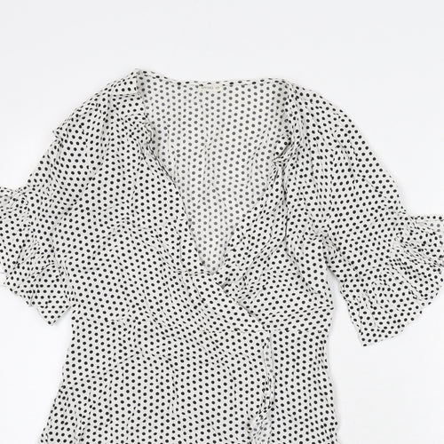 Oysho Womens White Polka Dot Viscose A-Line Size M V-Neck Pullover - Ruffle Detail
