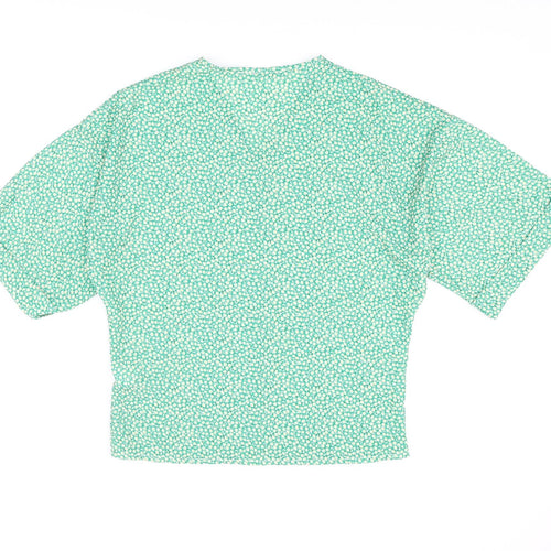 Boohoo Womens Green Floral Polyester Basic Blouse Size 6 V-Neck - Batwing