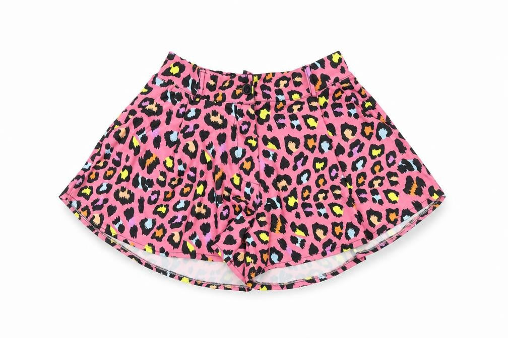 Front view of Stylewise women’s pink animal print polyester basic shorts, size M, 3-inch leg regular zip