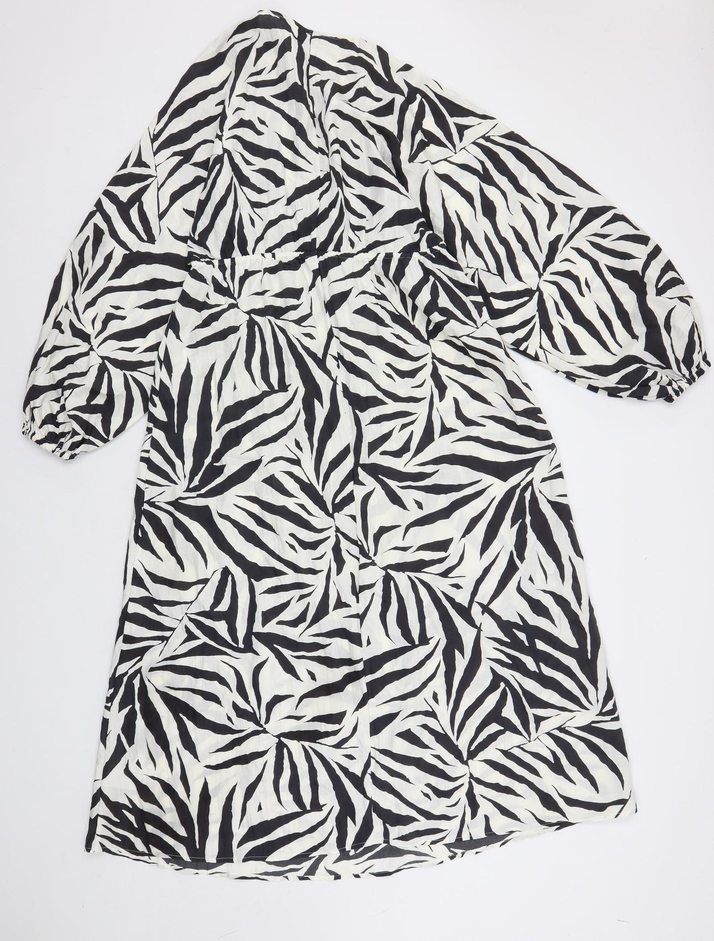 Marks and Spencer Womens White Geometric Polyester Maxi Size 12 V-Neck Pullover