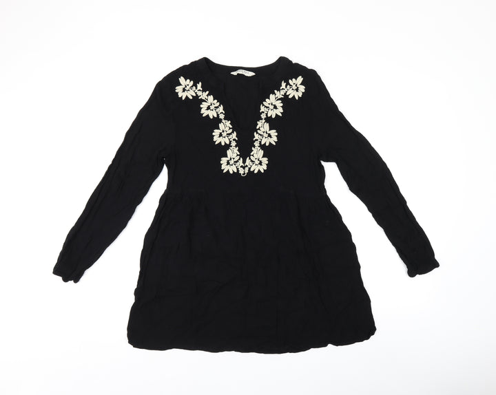 Brave Soul Womens Black Floral Viscose Basic Blouse Size S V-Neck - Embroidered Flowers