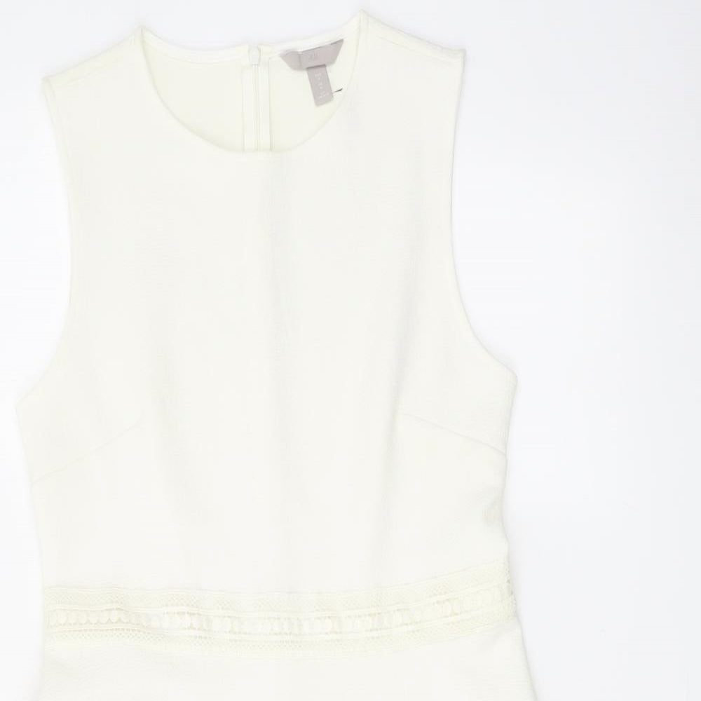 H&M Womens Ivory Polyester A-Line Size M Round Neck Zip