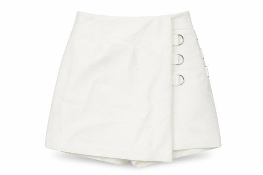 Front view of Bershka women’s white polyester skort skirt, size XS, zip