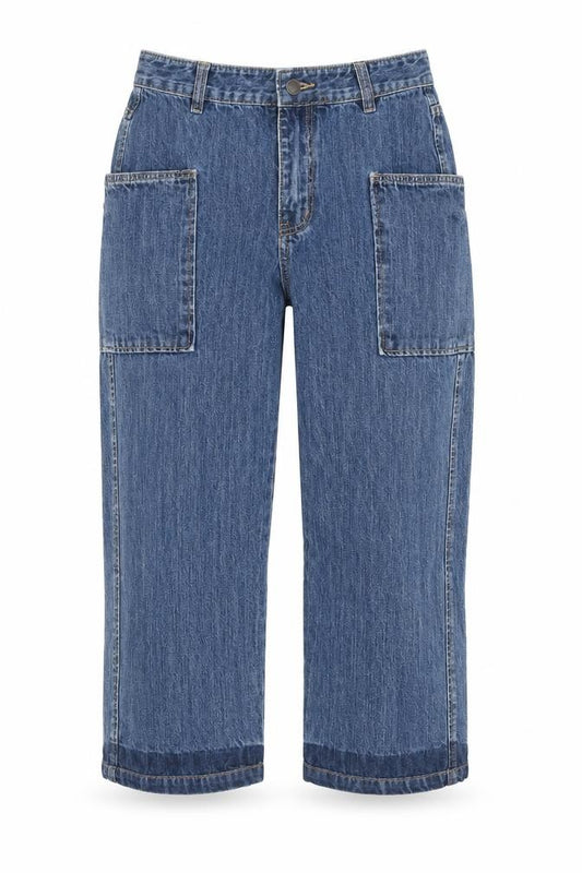 Front view of Epic Rare women’s blue cotton cropped jeans, size XS, 21-inch leg regular zip - cargo style